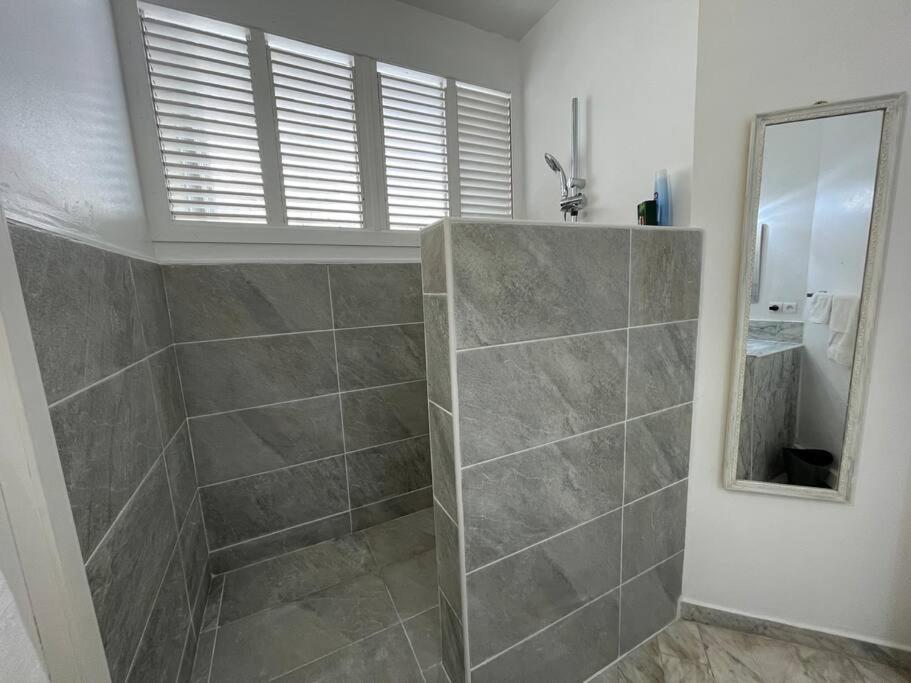 Appart Adorable Proche De La Baie Orientale, Idolem Residence Unite 2 - 57 Rue Du Mont Vernon 1 Cul de Sac Exterior foto